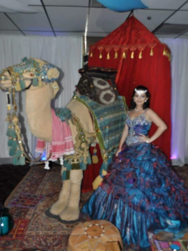 theme-parties-gal-1